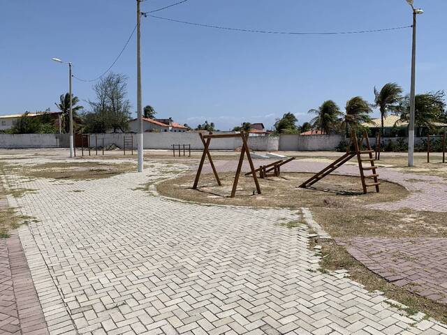 #247 - Casa para Venda em Cascavel - CE - 2