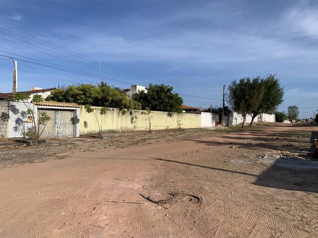 #291 - Casa para Venda em Cascavel - CE - 2