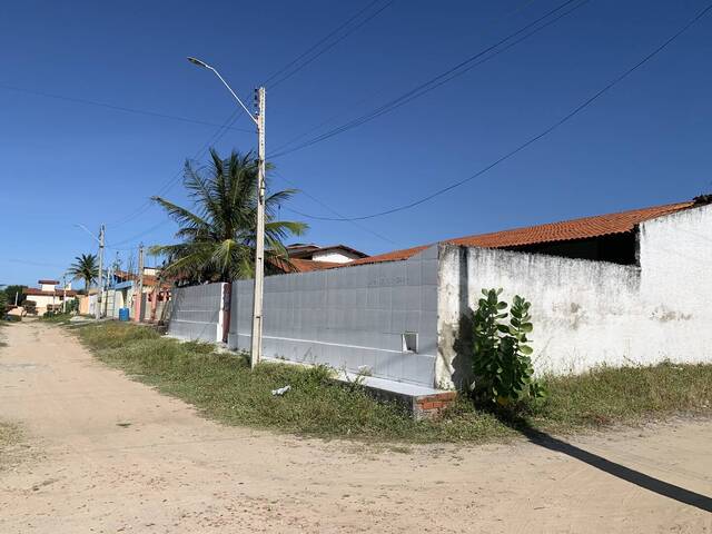 #302 - Casa para Venda em Cascavel - CE - 2