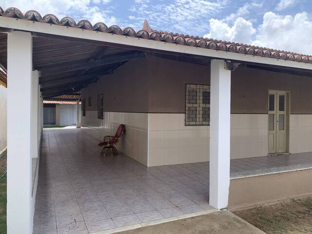 #335 - Casa para Venda em Cascavel - CE - 2